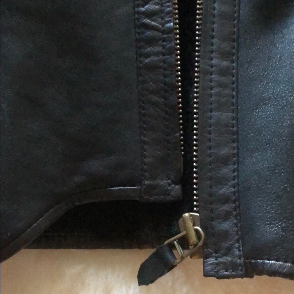 Designer Autunno black shearling leather jacket - Picture 7 of 8
